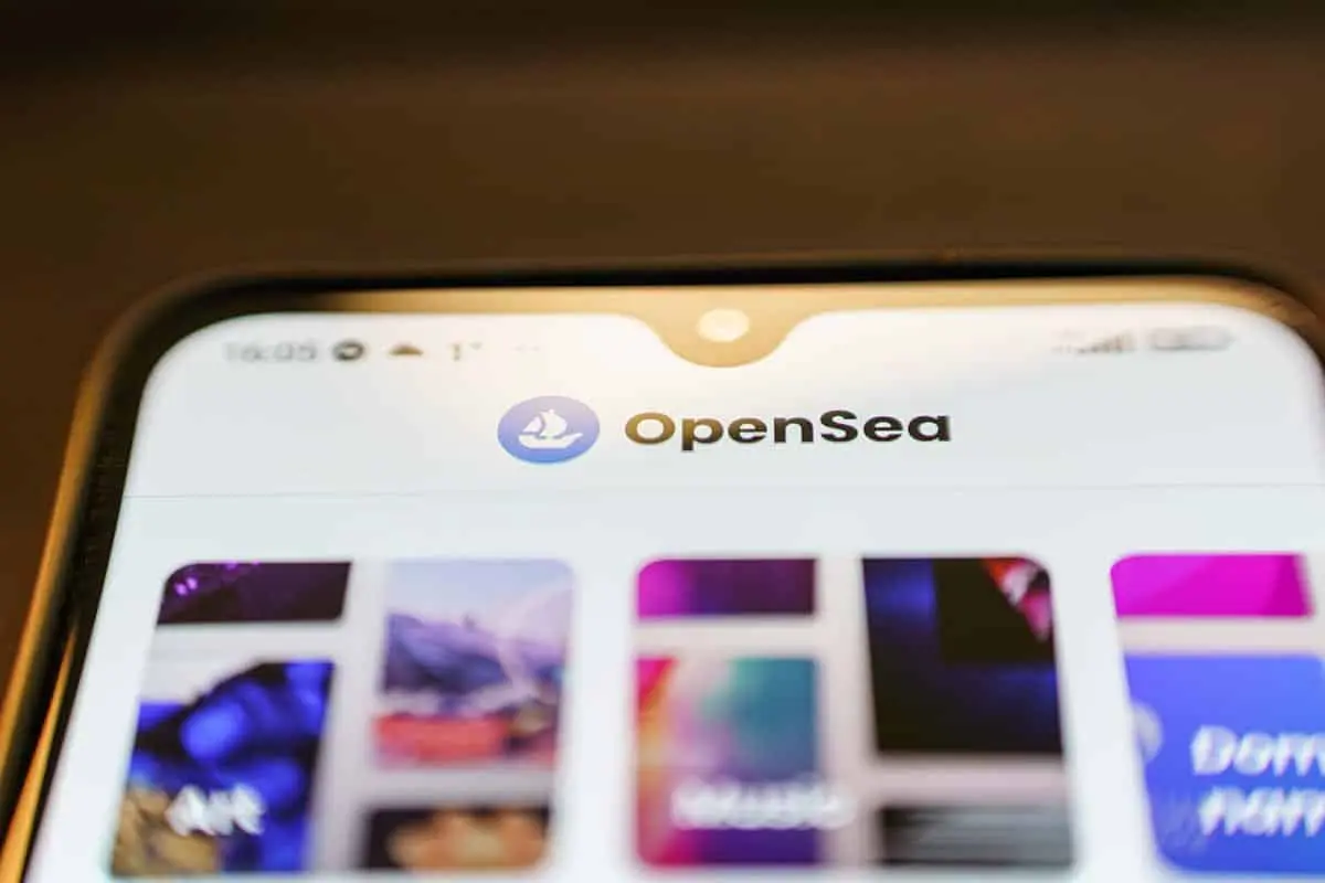 Платформа NFT-галузі OpenSea залишає можливість для потенційного придбання.